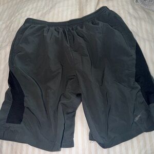 Nike Men's Dark Gray Athletic Shorts